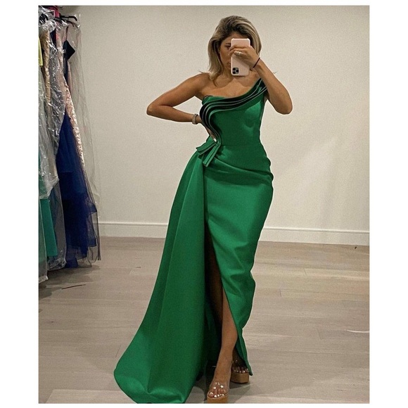 open lace back dress Nicole Bakti 7264 One Shoulder Cocktail Dress 12 / Emerald